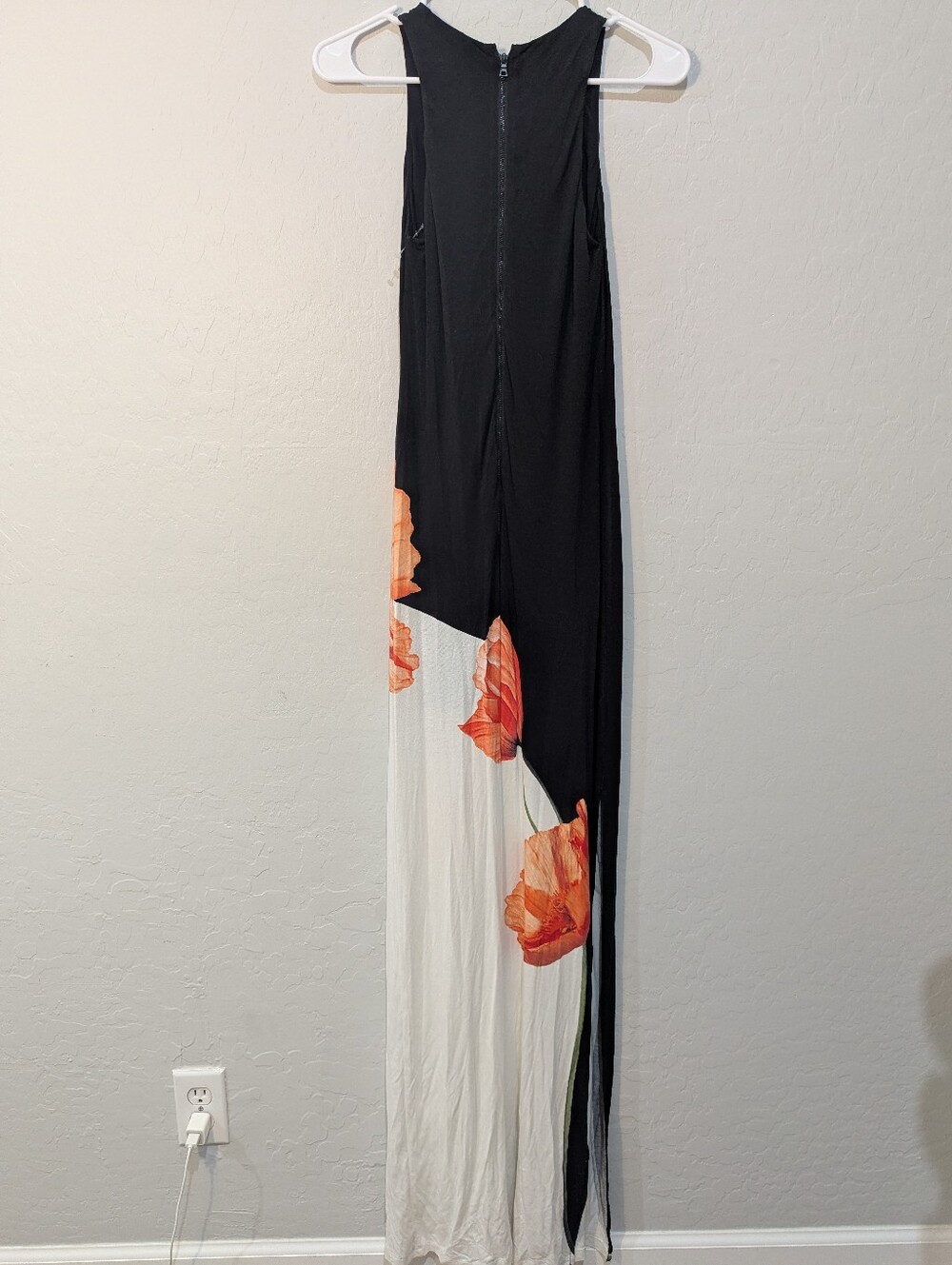 Alice + Olivia Pania Maxi Dress - Size 4 - Picture 9 of 10